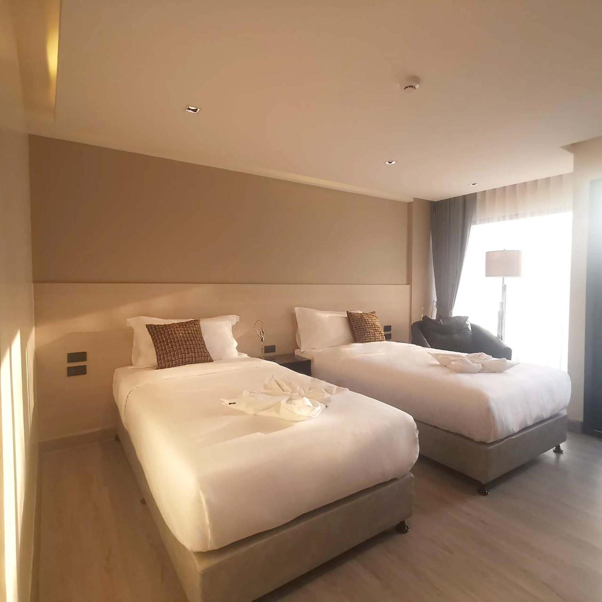 The 9 Residence Hotel Bangkok Exterior photo