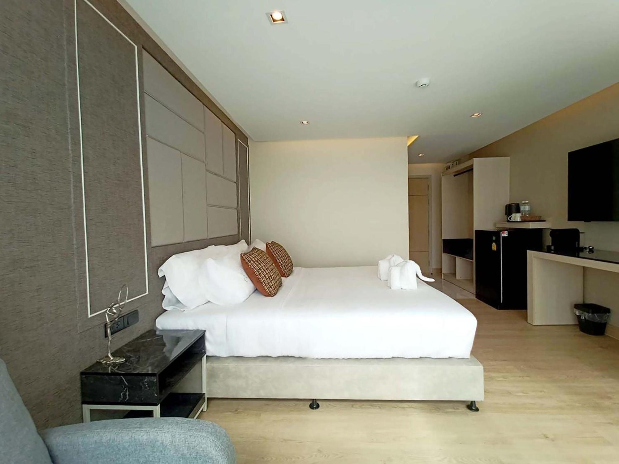 The 9 Residence Hotel Bangkok Exterior photo
