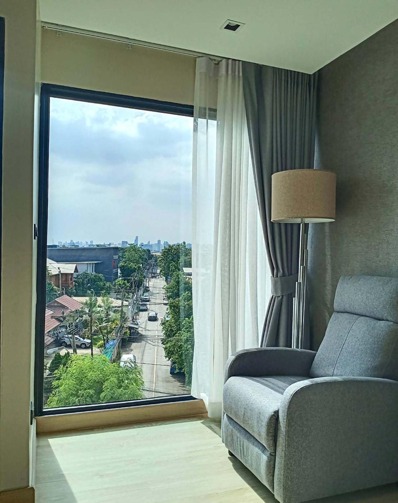 The 9 Residence Hotel Bangkok Exterior photo